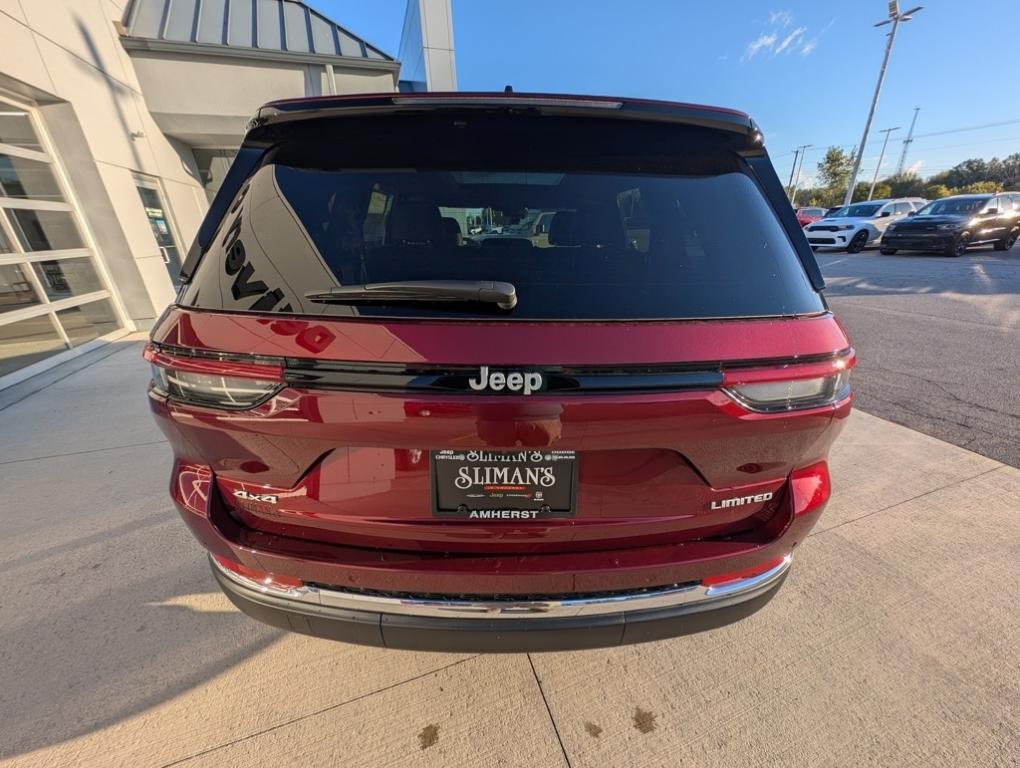 new 2025 Jeep Grand Cherokee car, priced at $47,760