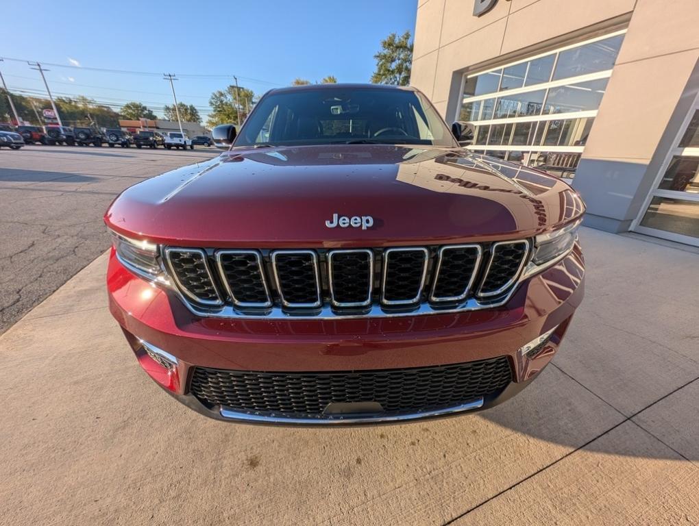 new 2025 Jeep Grand Cherokee car, priced at $47,760