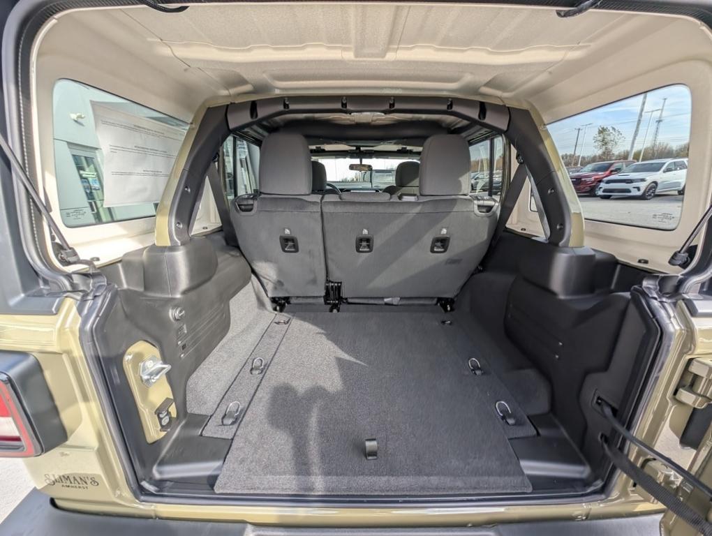 new 2026 Jeep Wrangler car, priced at $44,075