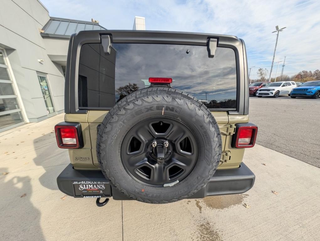 new 2026 Jeep Wrangler car, priced at $44,075