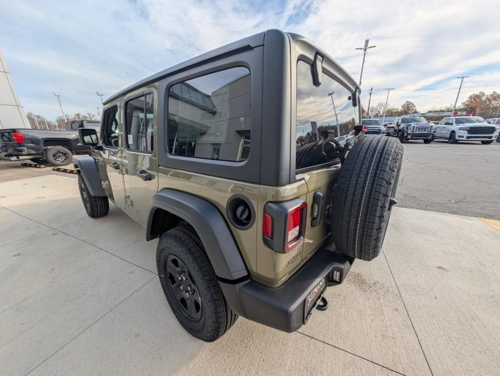 new 2026 Jeep Wrangler car, priced at $44,075