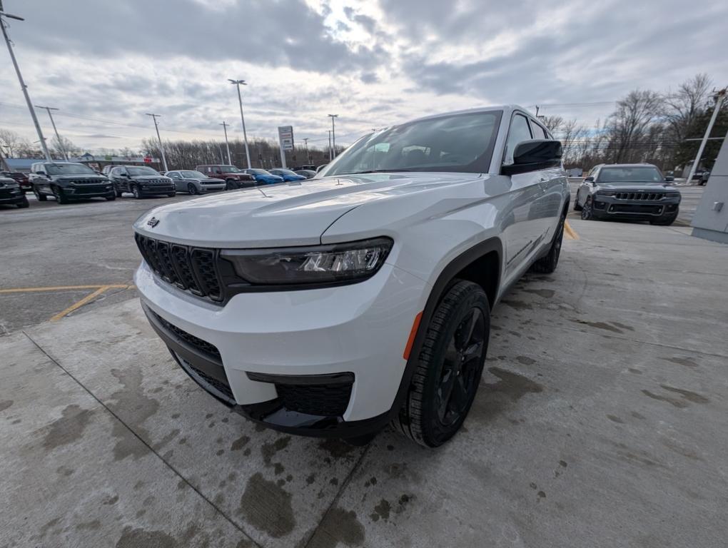 new 2025 Jeep Grand Cherokee L car, priced at $52,535