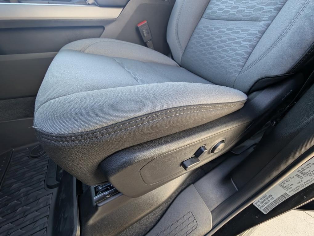 new 2025 Ram 1500 car, priced at $43,220