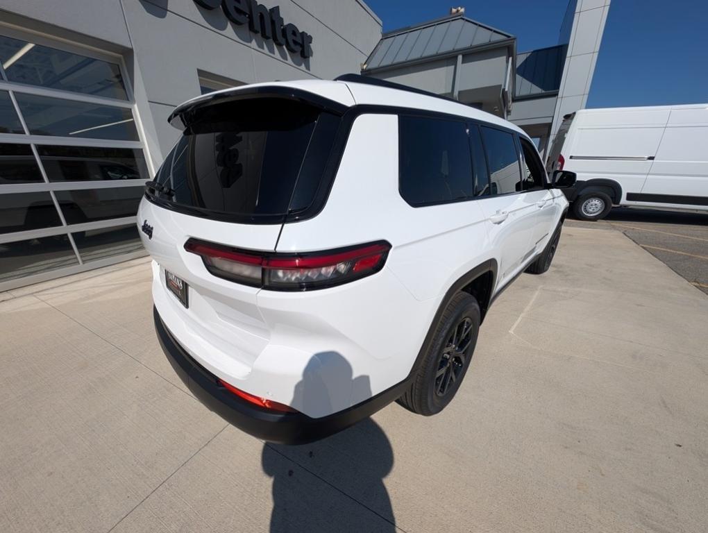 new 2025 Jeep Grand Cherokee L car, priced at $42,135