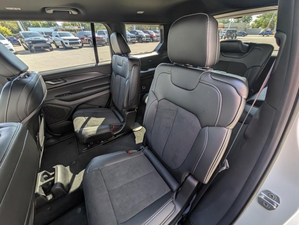new 2025 Jeep Grand Cherokee L car, priced at $42,135