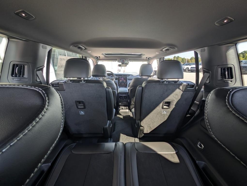 new 2025 Jeep Grand Cherokee L car, priced at $42,135