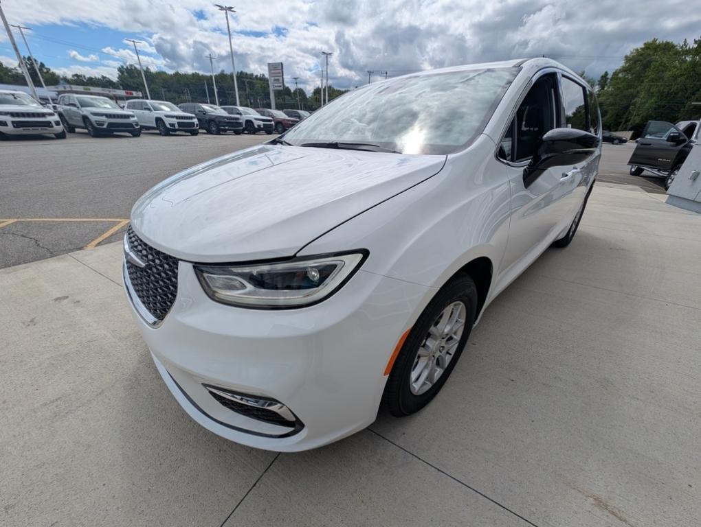 new 2026 Chrysler Pacifica car, priced at $41,350