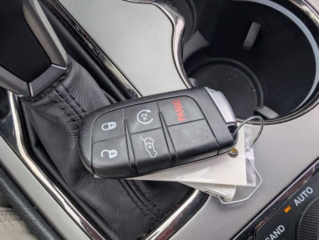 used 2019 Jeep Grand Cherokee car, priced at $18,000
