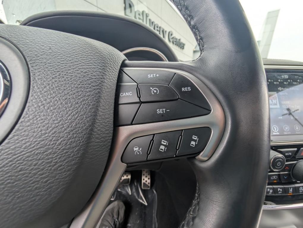 used 2019 Jeep Grand Cherokee car, priced at $18,000