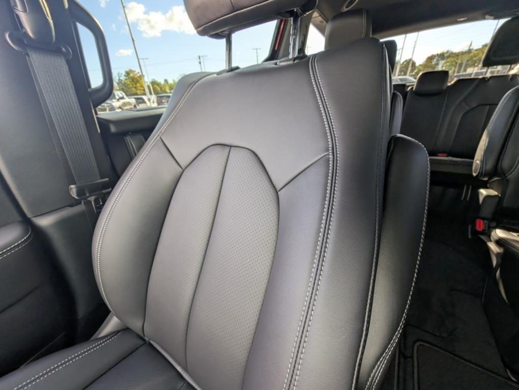 new 2026 Chrysler Pacifica car, priced at $41,640