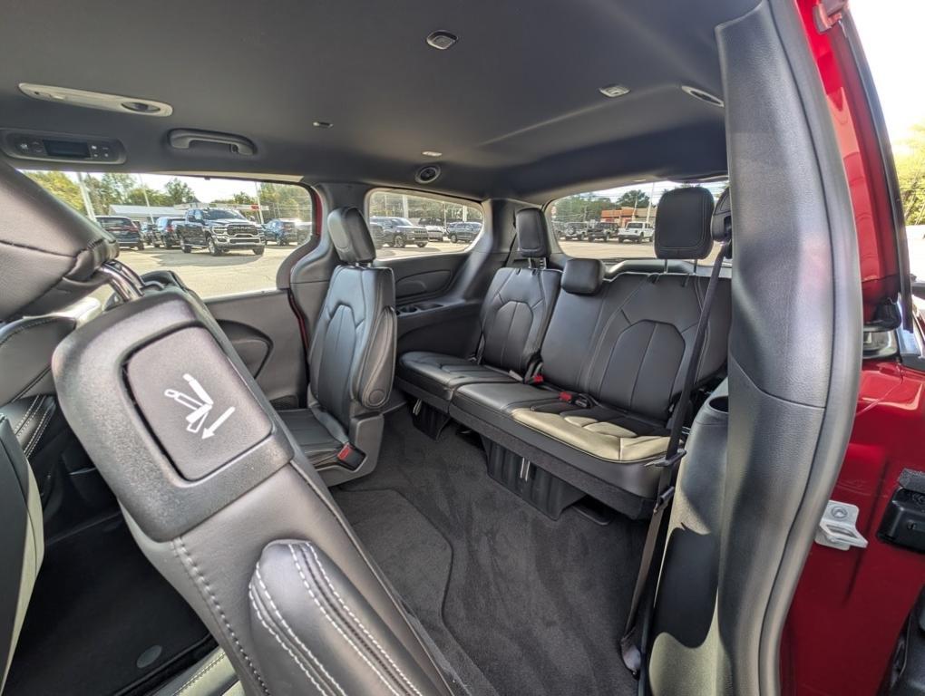 new 2026 Chrysler Pacifica car, priced at $41,640