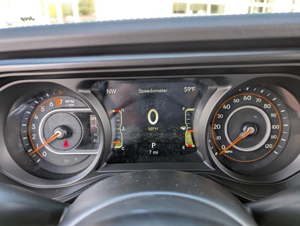 new 2025 Jeep Gladiator car, priced at $50,615