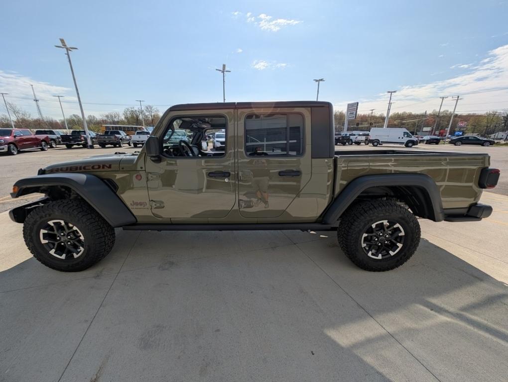 new 2025 Jeep Gladiator car, priced at $50,615