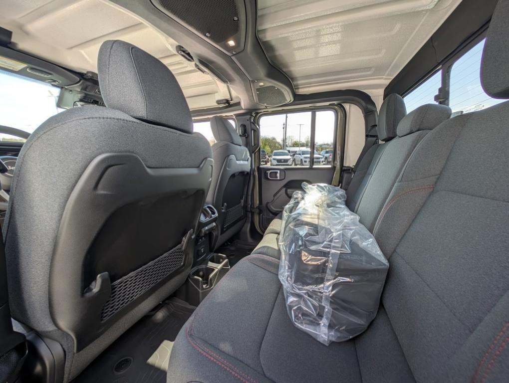 new 2025 Jeep Gladiator car, priced at $50,615