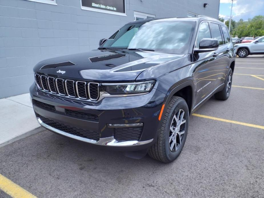 new 2024 Jeep Grand Cherokee L car, priced at $44,295