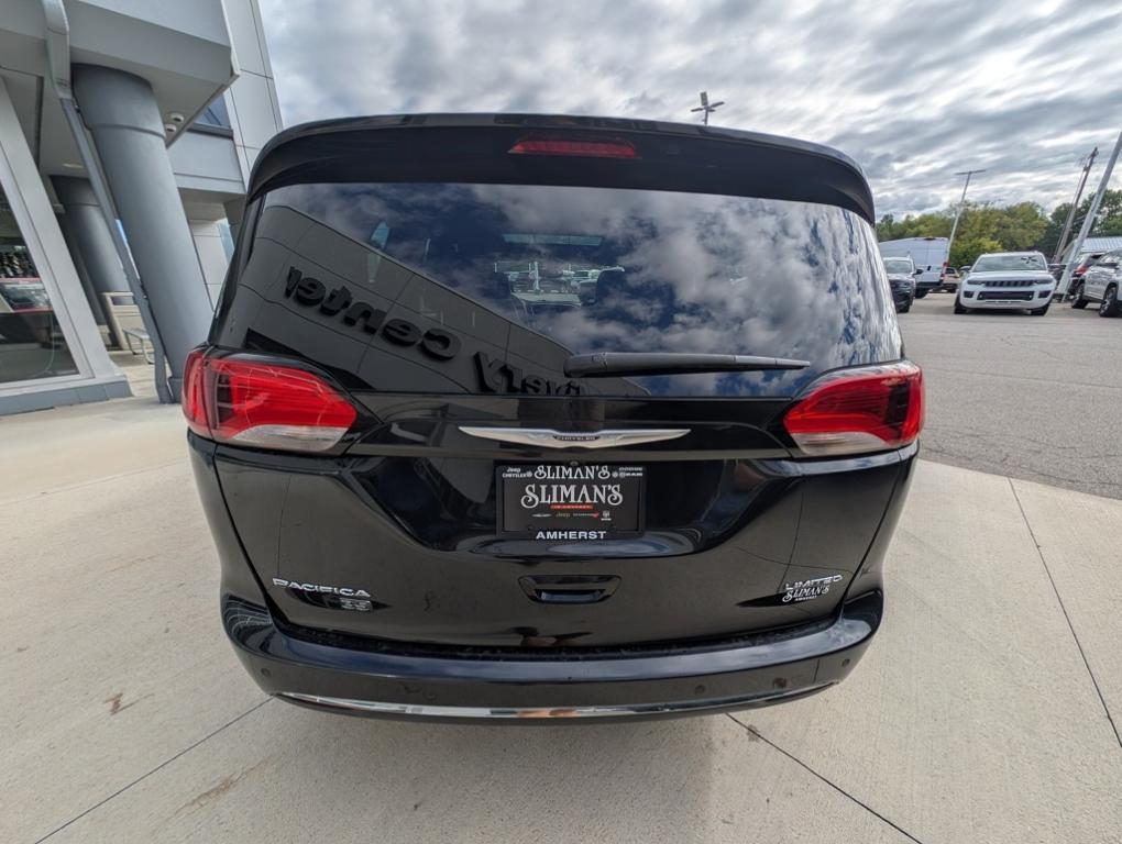 used 2020 Chrysler Pacifica car, priced at $23,991