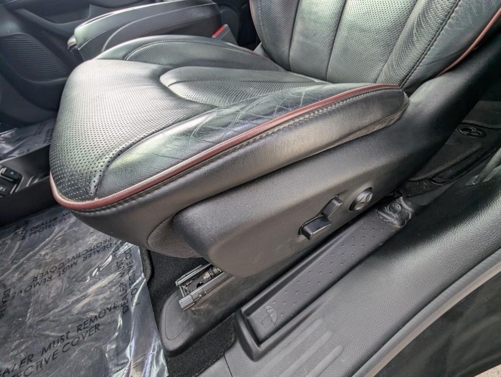 used 2020 Chrysler Pacifica car, priced at $22,000