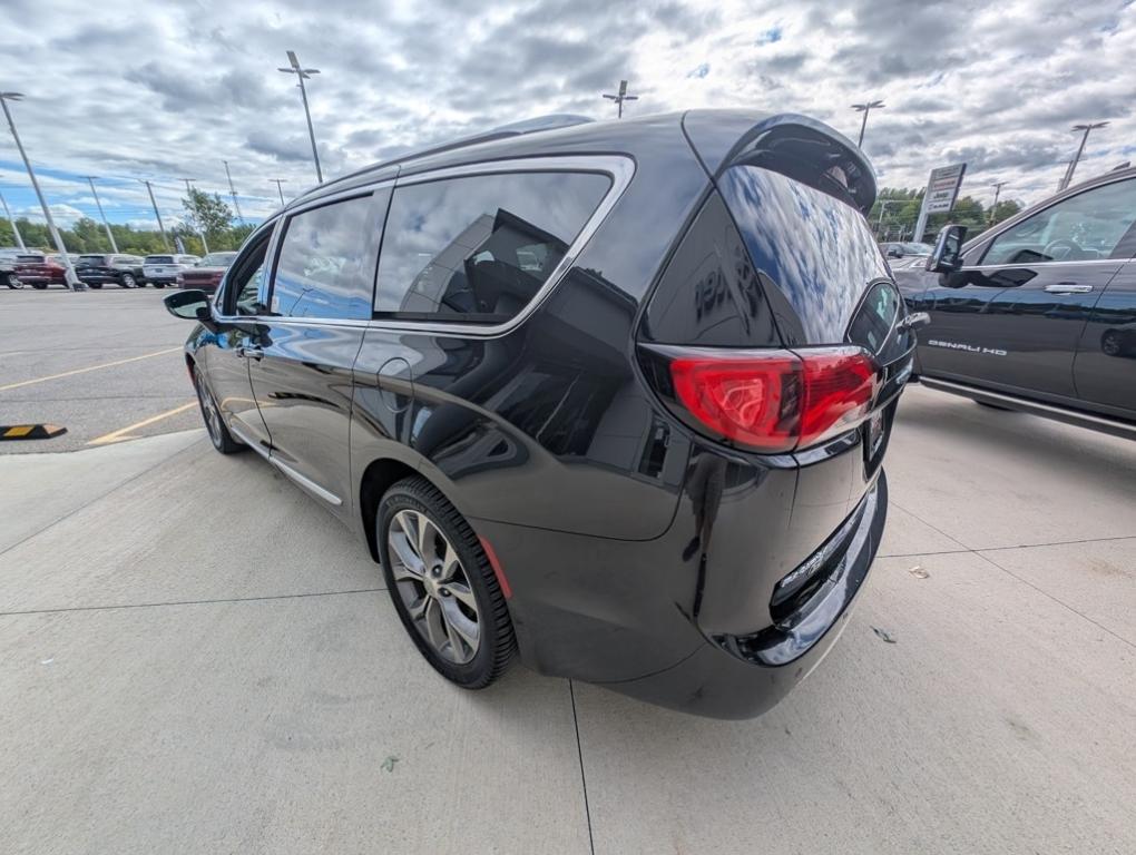 used 2020 Chrysler Pacifica car, priced at $22,000