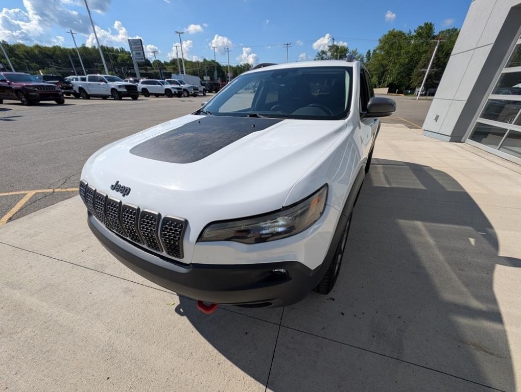 used 2021 Jeep Cherokee car, priced at $17,004