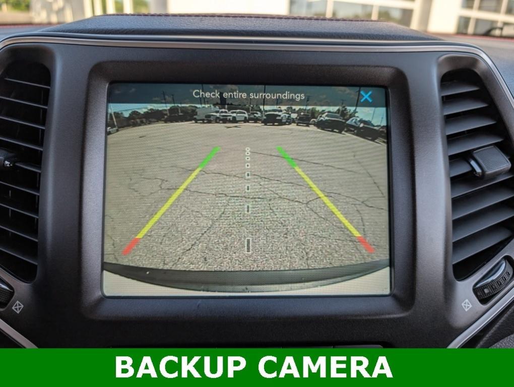 used 2021 Jeep Cherokee car, priced at $17,004