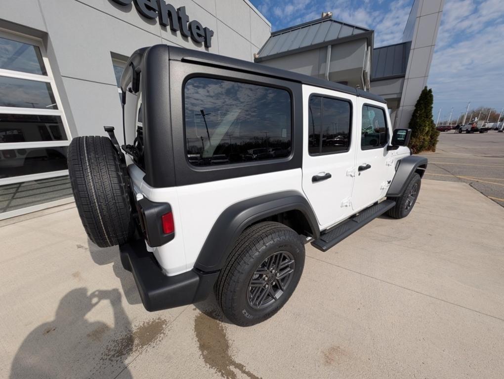 new 2025 Jeep Wrangler car, priced at $45,982