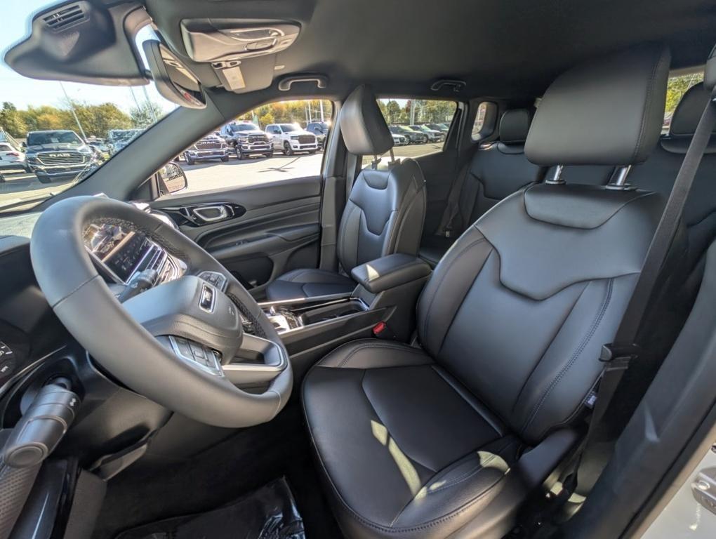 new 2026 Jeep Compass car, priced at $35,417