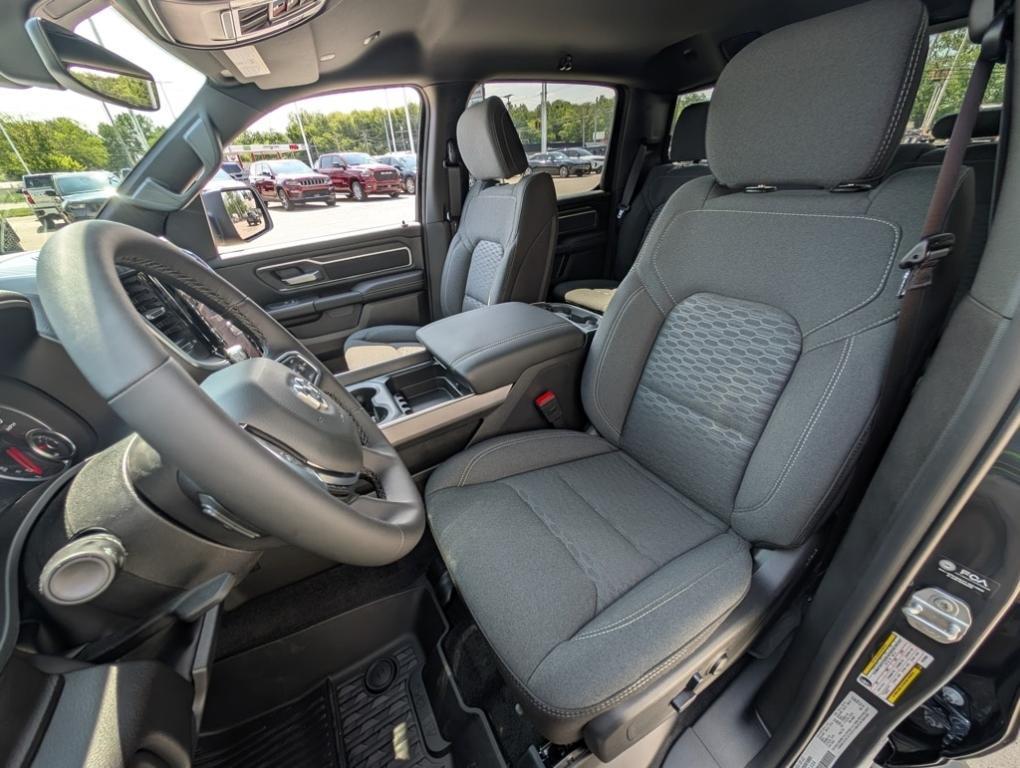 new 2025 Ram 1500 car, priced at $52,277