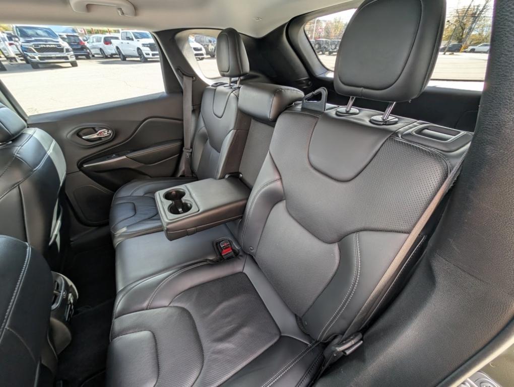 used 2019 Jeep Cherokee car, priced at $17,300