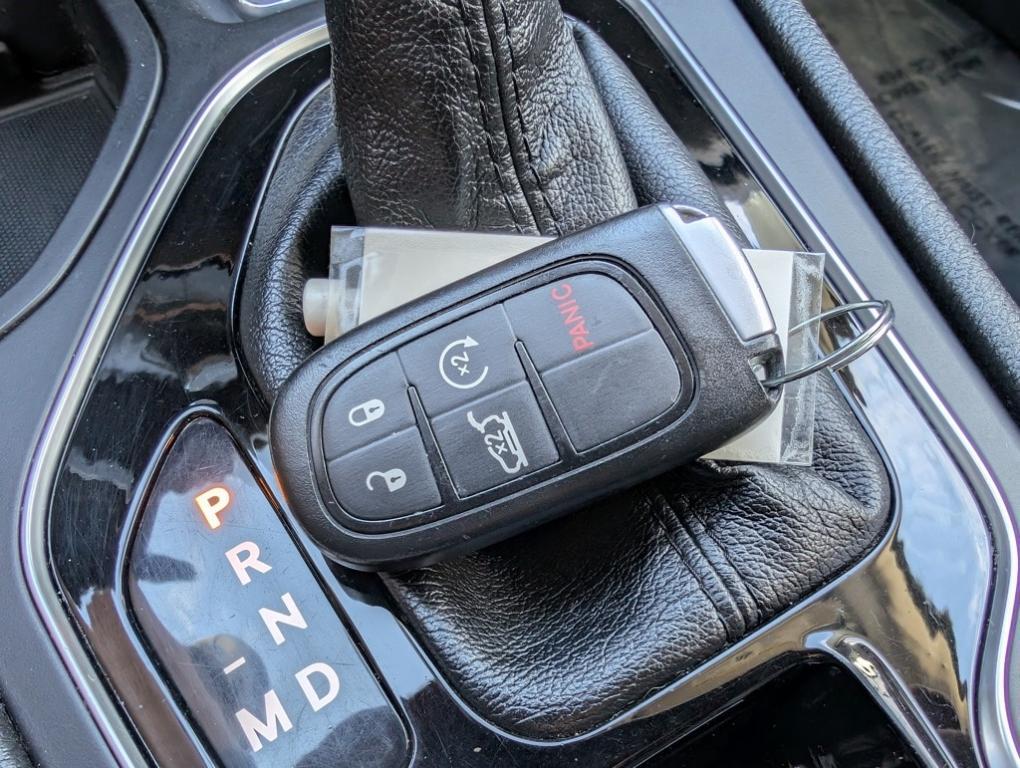 used 2019 Jeep Cherokee car, priced at $17,300