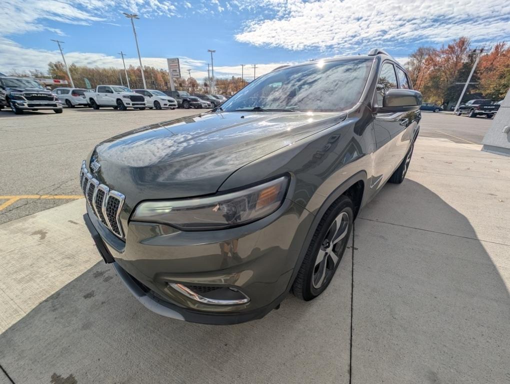 used 2019 Jeep Cherokee car, priced at $17,300