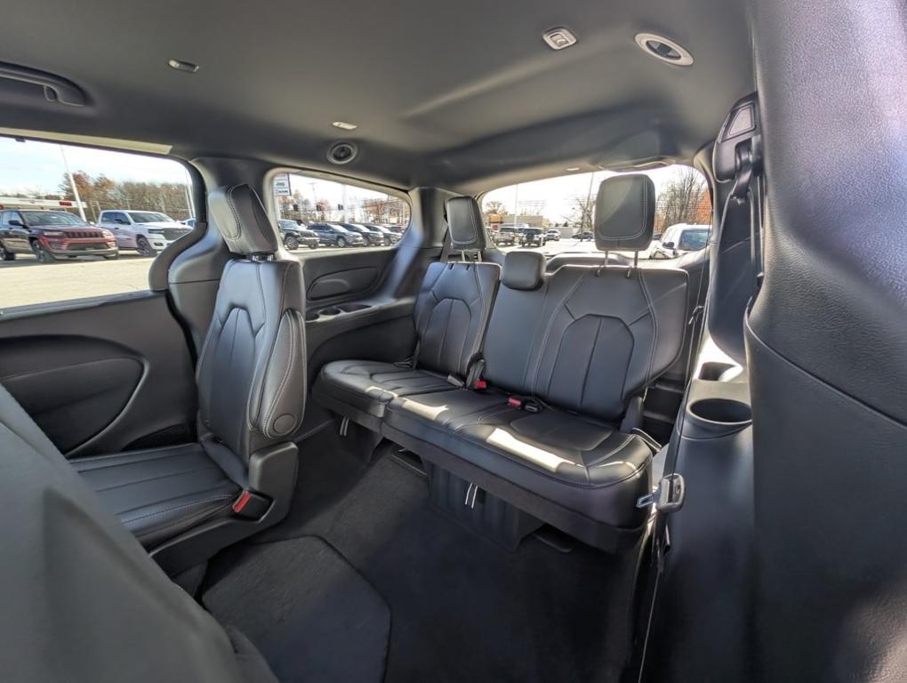 new 2026 Chrysler Pacifica car, priced at $42,365