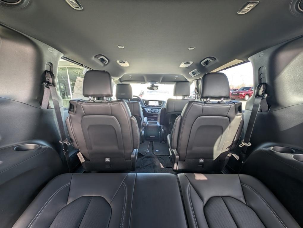 new 2026 Chrysler Pacifica car, priced at $42,365