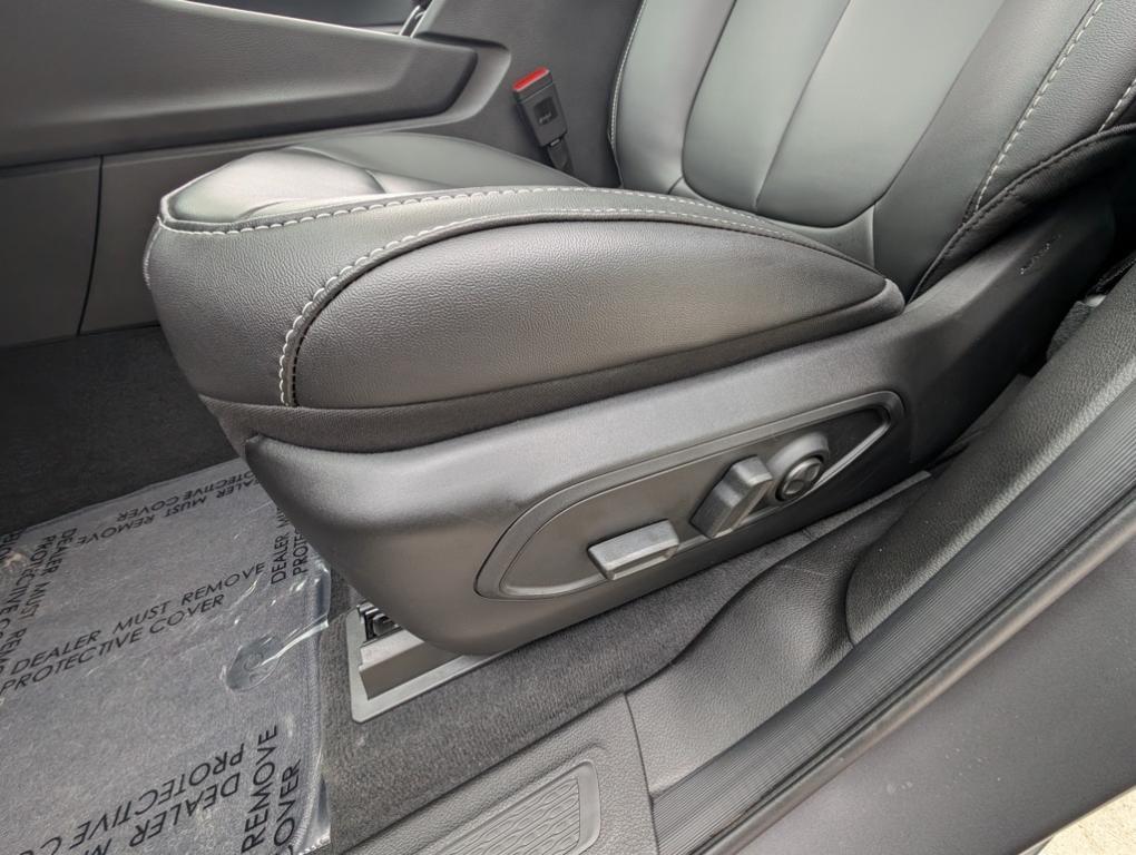 new 2025 Jeep Grand Cherokee car, priced at $50,485