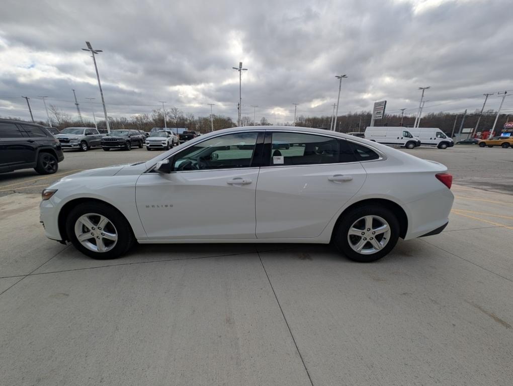 used 2022 Chevrolet Malibu car, priced at $15,990