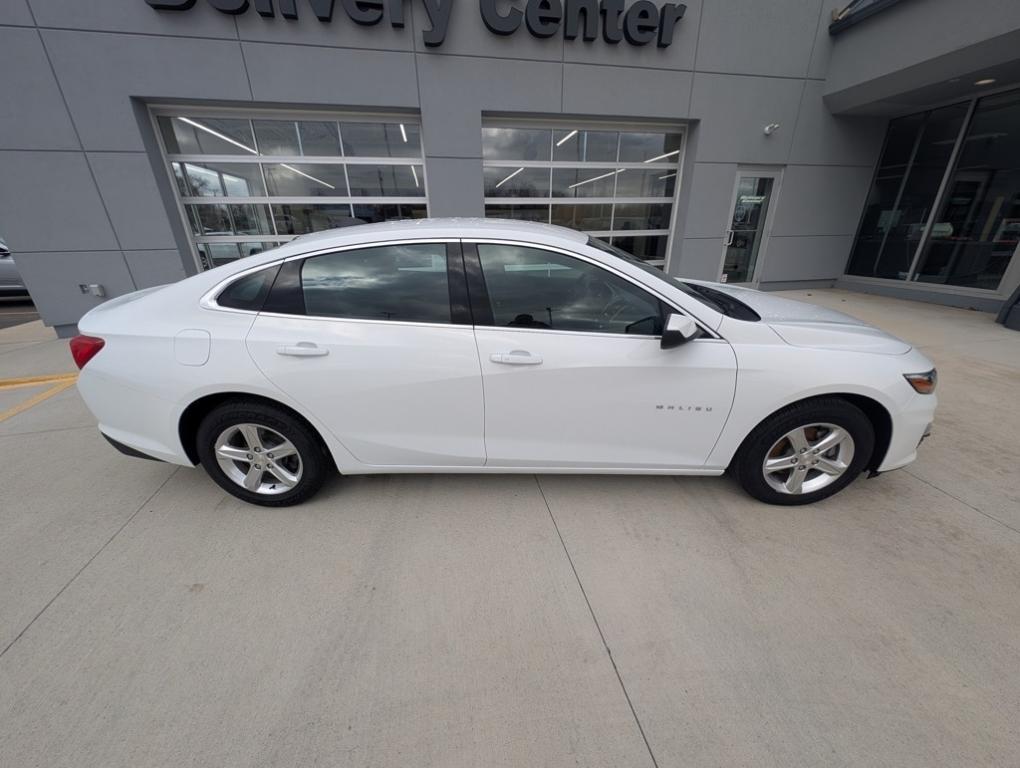 used 2022 Chevrolet Malibu car, priced at $15,990