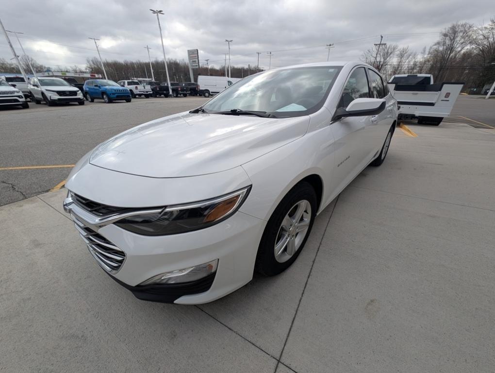 used 2022 Chevrolet Malibu car, priced at $15,990