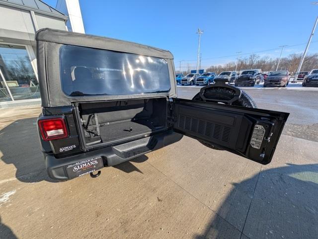 new 2025 Jeep Wrangler car, priced at $34,925