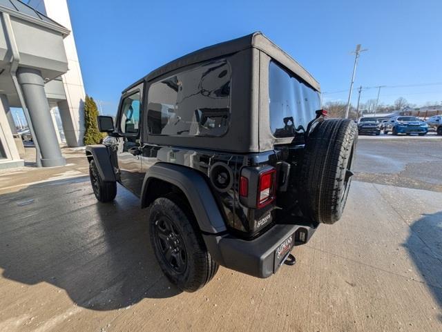 new 2025 Jeep Wrangler car, priced at $34,925