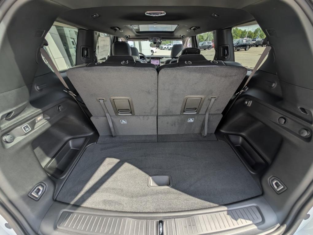 new 2025 Jeep Grand Cherokee L car, priced at $45,015