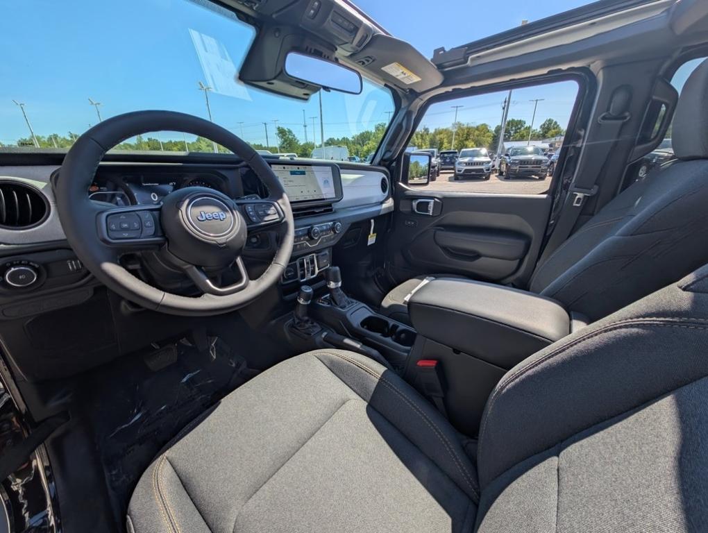 new 2025 Jeep Wrangler car, priced at $48,059