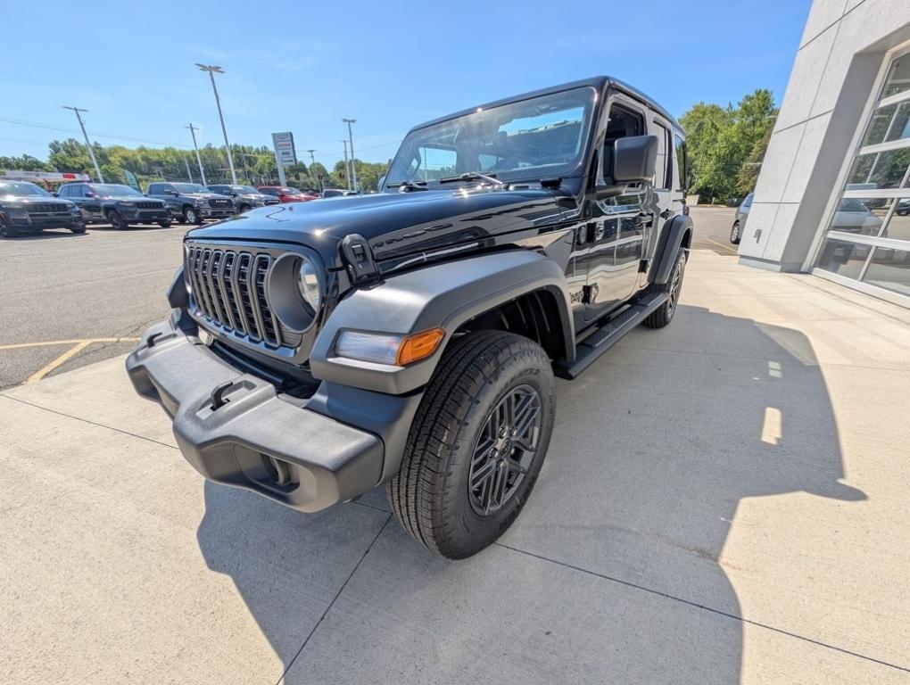 new 2025 Jeep Wrangler car, priced at $48,059