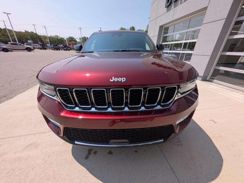 new 2025 Jeep Grand Cherokee car, priced at $45,505