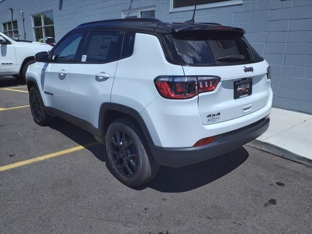 new 2024 Jeep Compass car, priced at $27,995