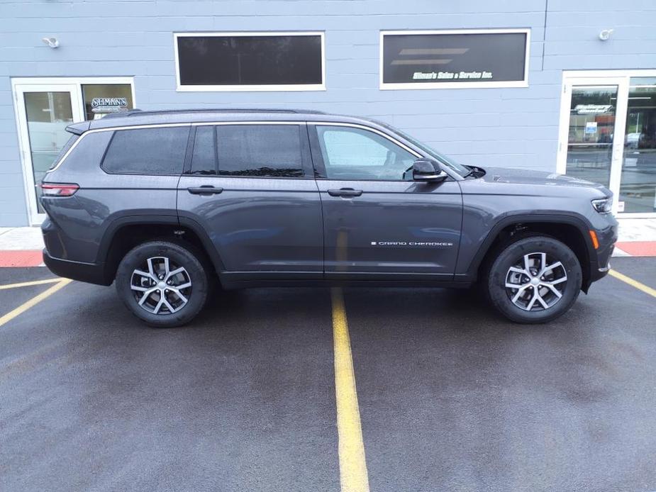 new 2024 Jeep Grand Cherokee L car, priced at $46,910