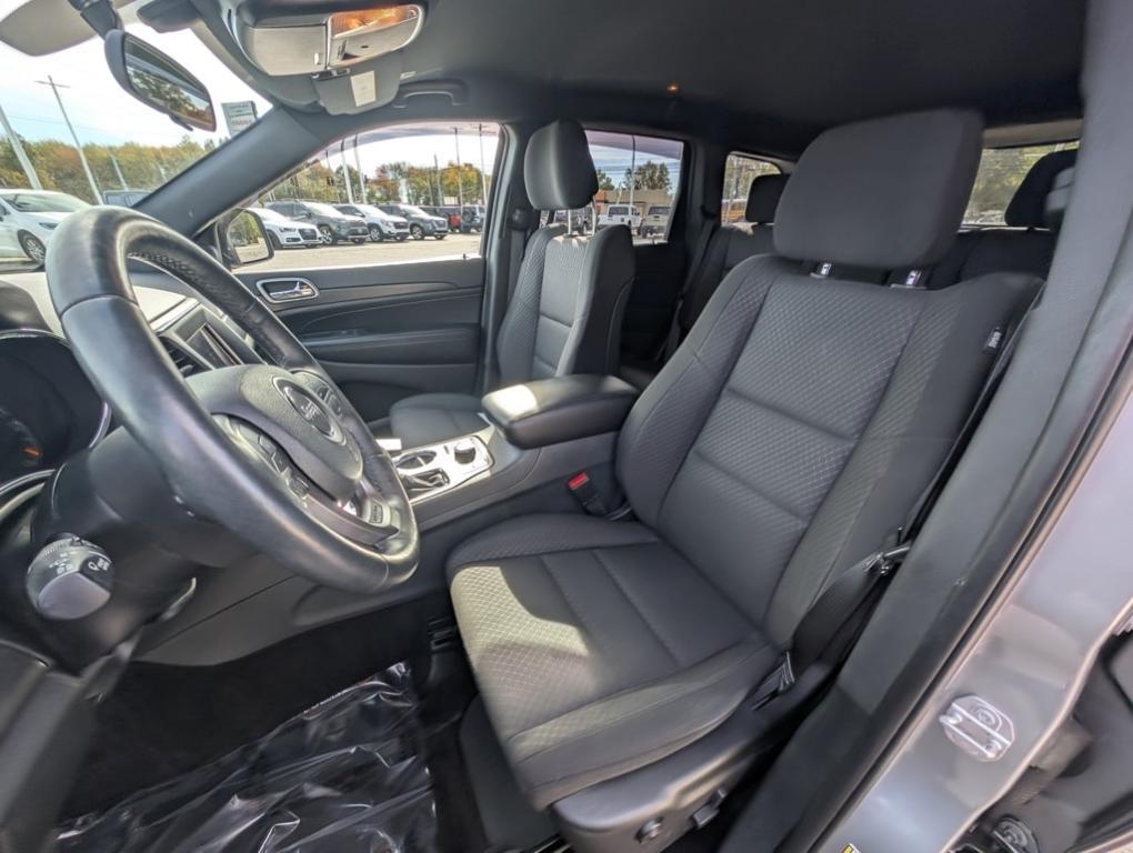 used 2018 Jeep Grand Cherokee car, priced at $17,991