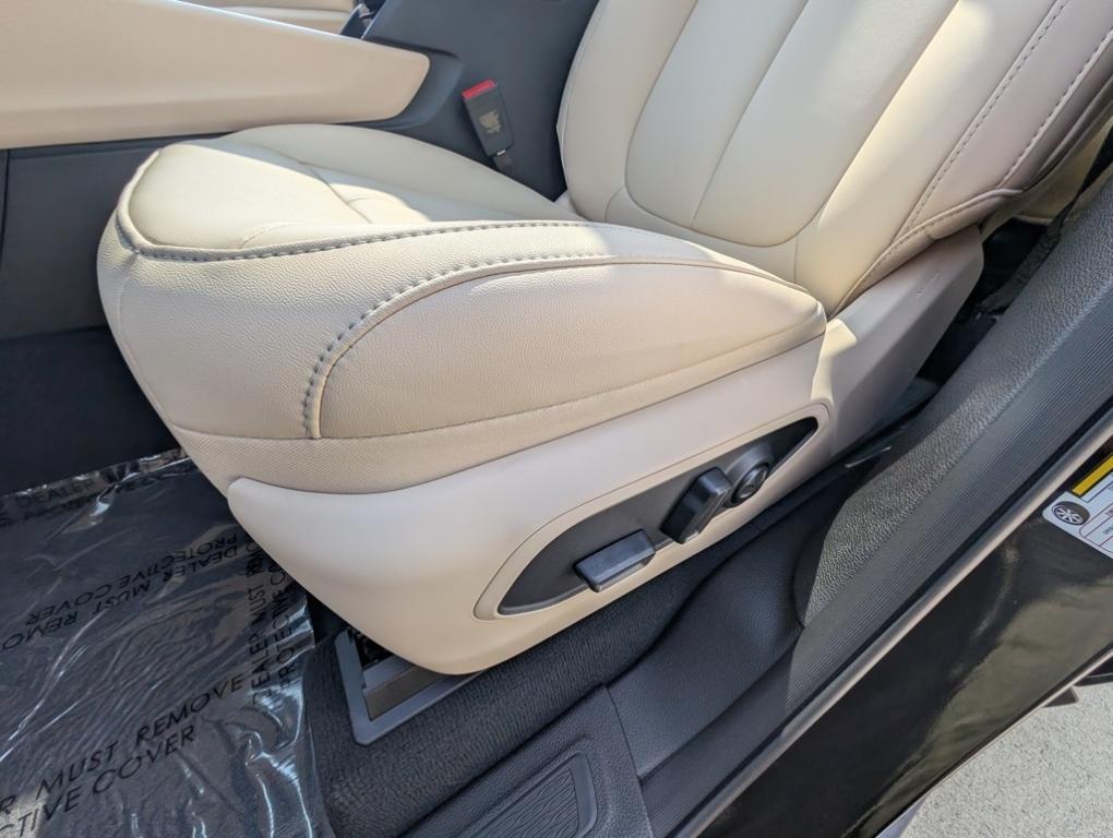 new 2025 Jeep Grand Cherokee L car, priced at $47,610