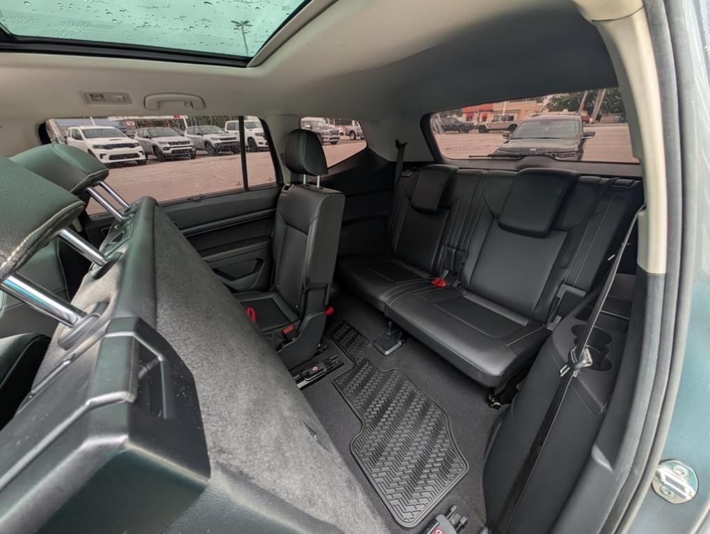 used 2021 Volkswagen Atlas car, priced at $22,000