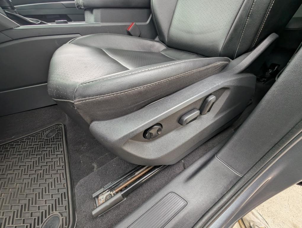 used 2021 Volkswagen Atlas car, priced at $22,000