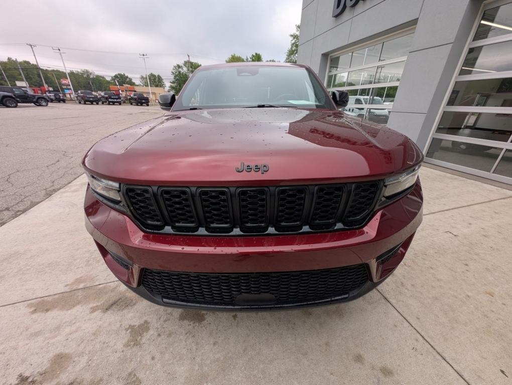 used 2023 Jeep Grand Cherokee car, priced at $33,500