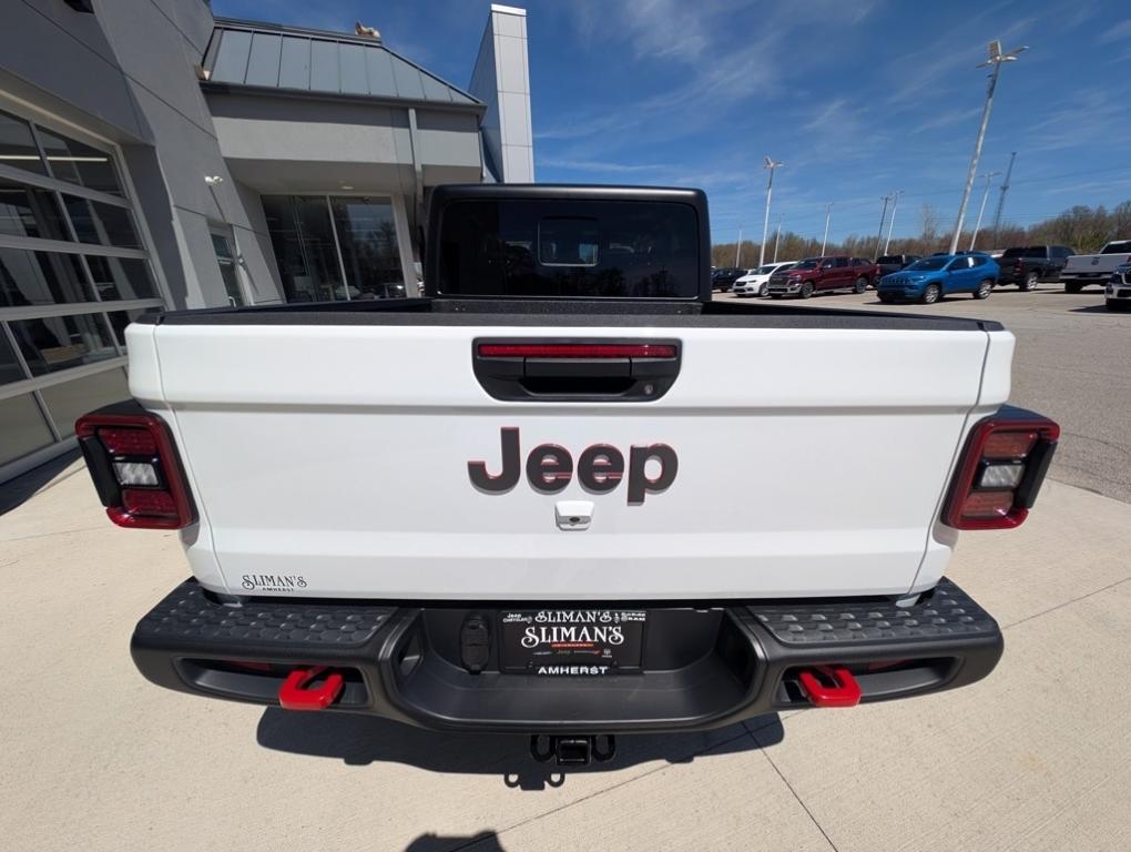 new 2025 Jeep Gladiator car, priced at $50,447